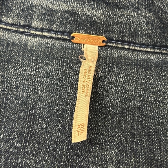 Free People Dark Wash Denim Long Sleeve Botton-Front Mini Dress  size XS - Picture 14 of 16